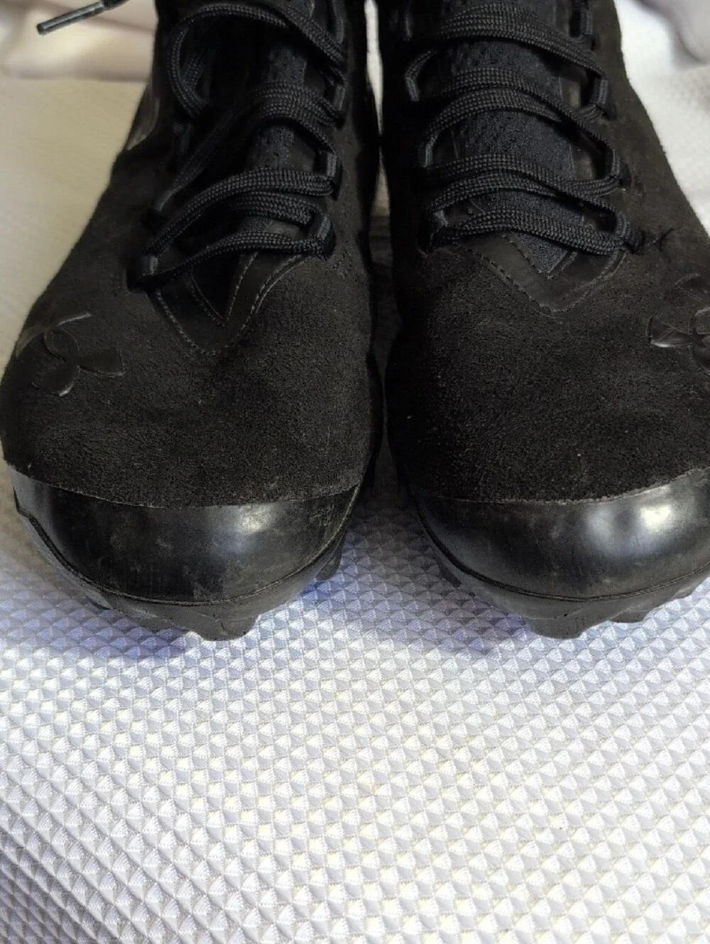 Under Armour Men’s Black Football Cleats